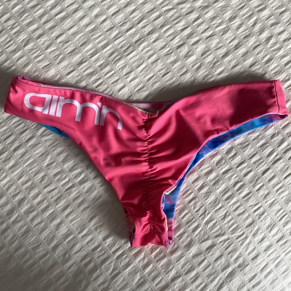 String Bikini set - Picture 8 of 9